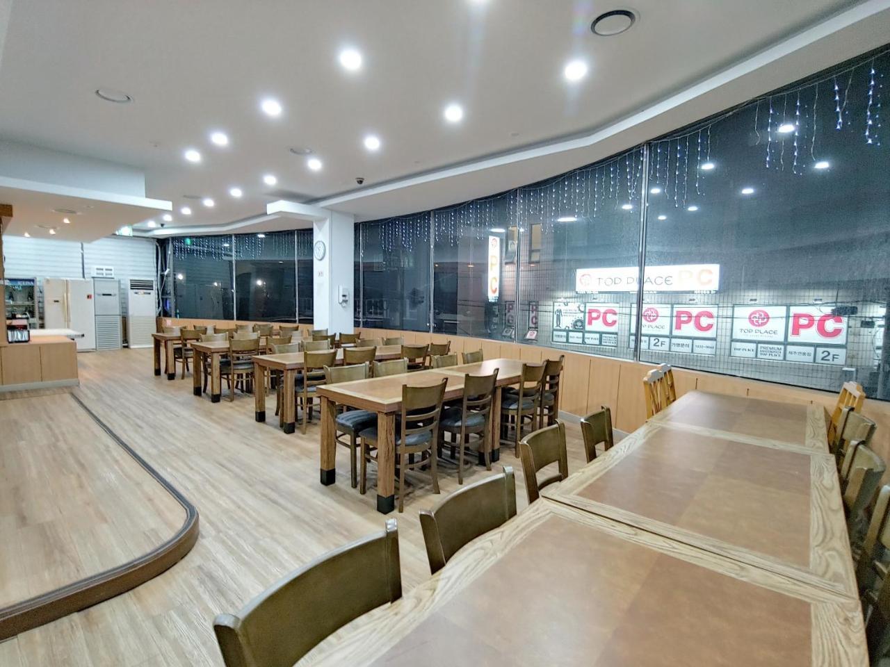 Gallery Hotel Bnb Jeju Dış mekan fotoğraf